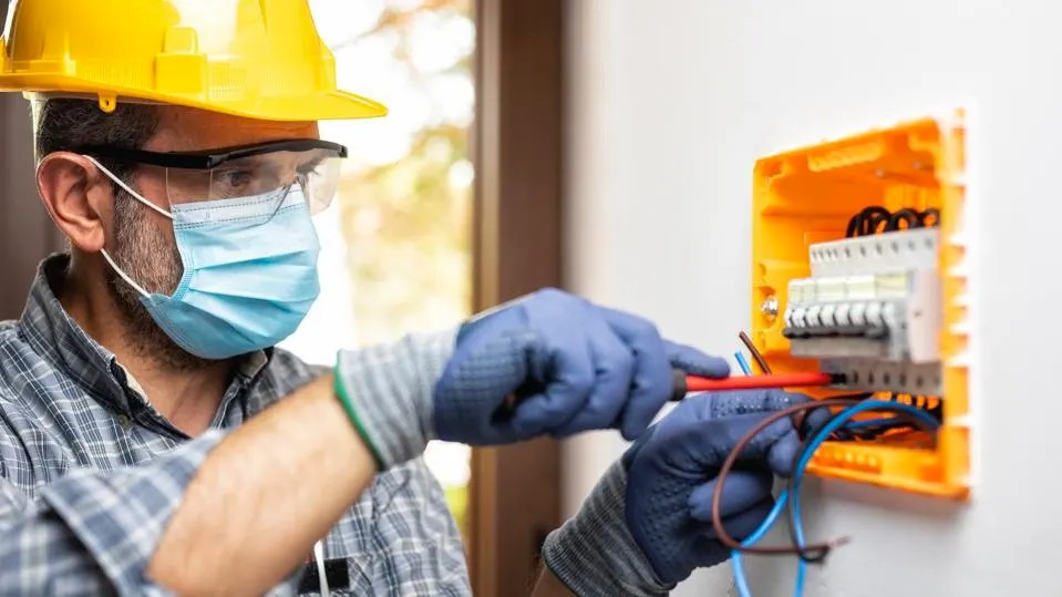 The Ultimate Guide to Hiring Residential Electricians!