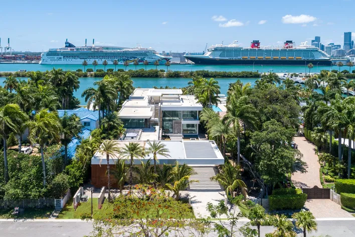 Diamond Shores: An Exclusive Peek at Miami Beach’s Cream of the Crop Waterfront Estates