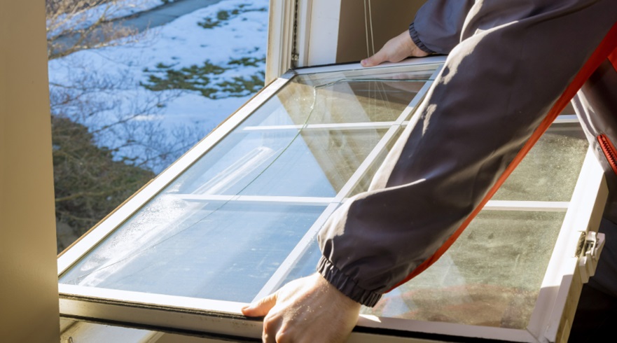 How to Choose the Right Window Replacement Contractor